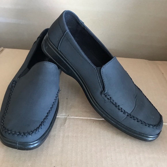 Men’s Loafers-Lions Den. Size 10D NEW - Picture 4 of 4